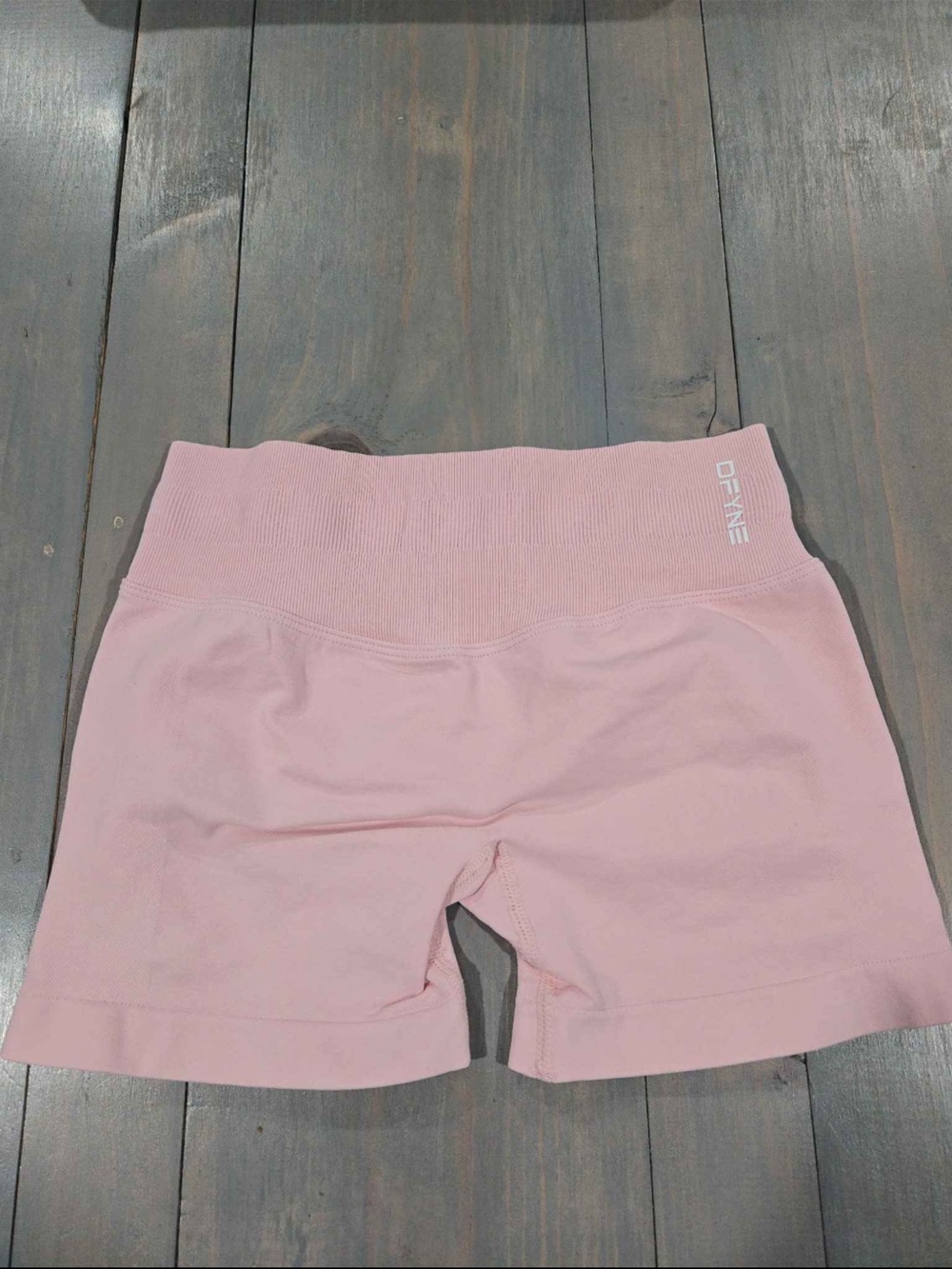 Dfyne Women's Pink Seamless Halter Crop Top & High-Waist Shorts Set s m l - Picture 4 of 5